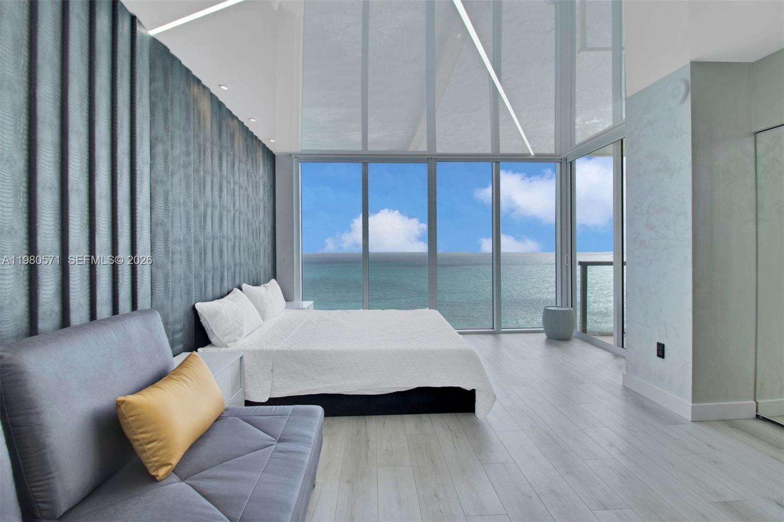 La Perla at 16699 Collins Ave, Sunny Isles Beach, FL 33160 - For Rent photo 8