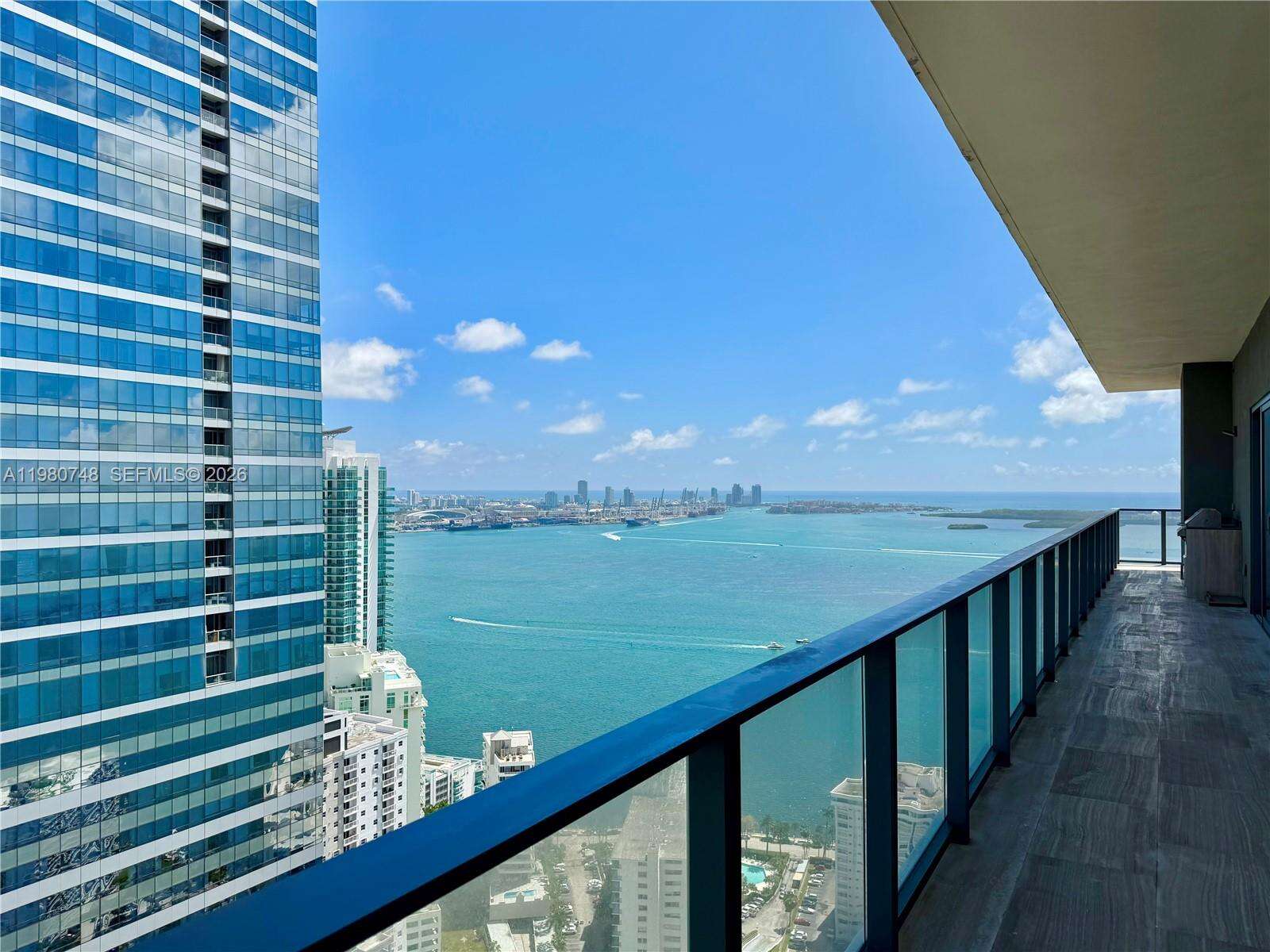 Echo Brickell at 1451 Brickell Ave, Miami, FL 33131 - For Rent photo 20