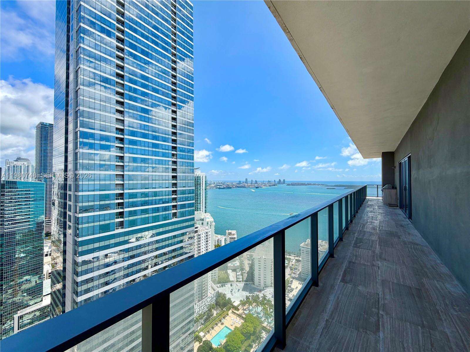 Echo Brickell at 1451 Brickell Ave, Miami, FL 33131 - For Rent photo 21