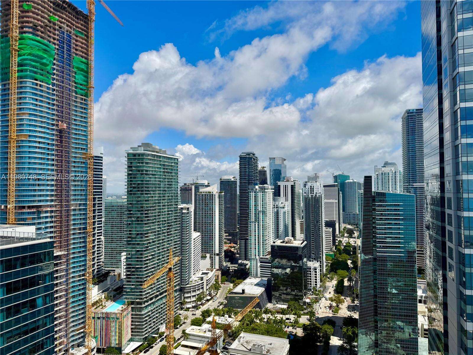 Echo Brickell at 1451 Brickell Ave, Miami, FL 33131 - For Rent photo 23
