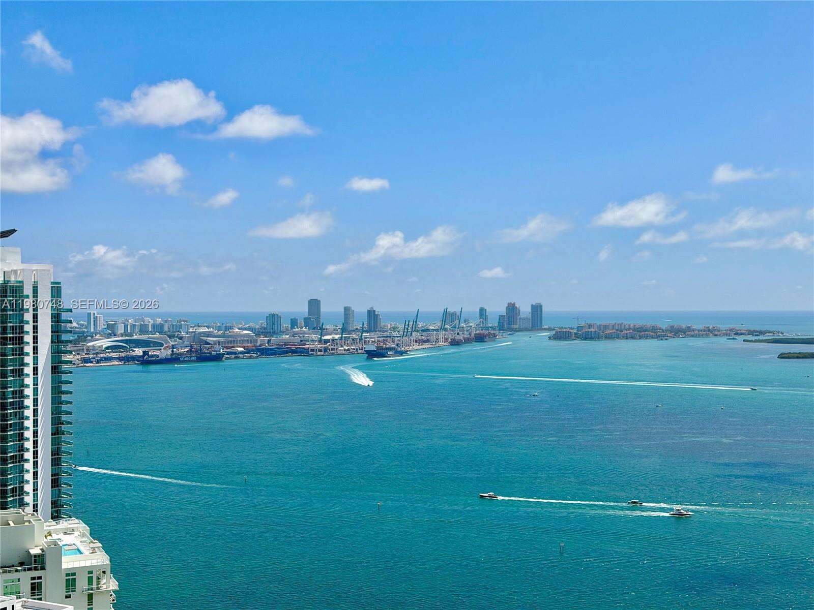 Echo Brickell at 1451 Brickell Ave, Miami, FL 33131 - For Rent photo 25