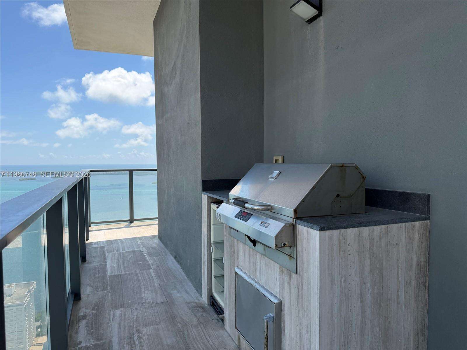 Echo Brickell at 1451 Brickell Ave, Miami, FL 33131 - For Rent photo 27