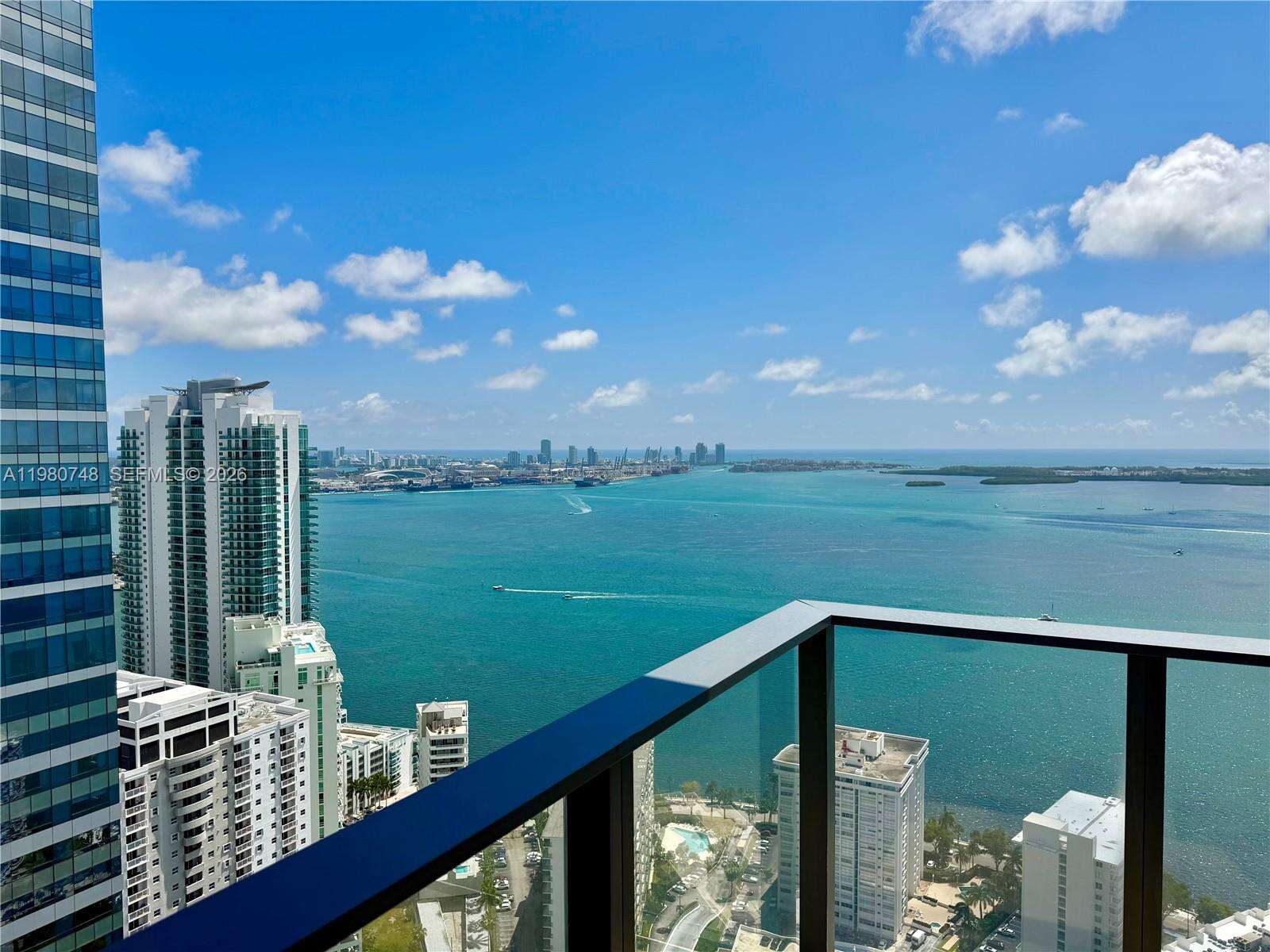 Echo Brickell at 1451 Brickell Ave, Miami, FL 33131 - For Rent photo 28