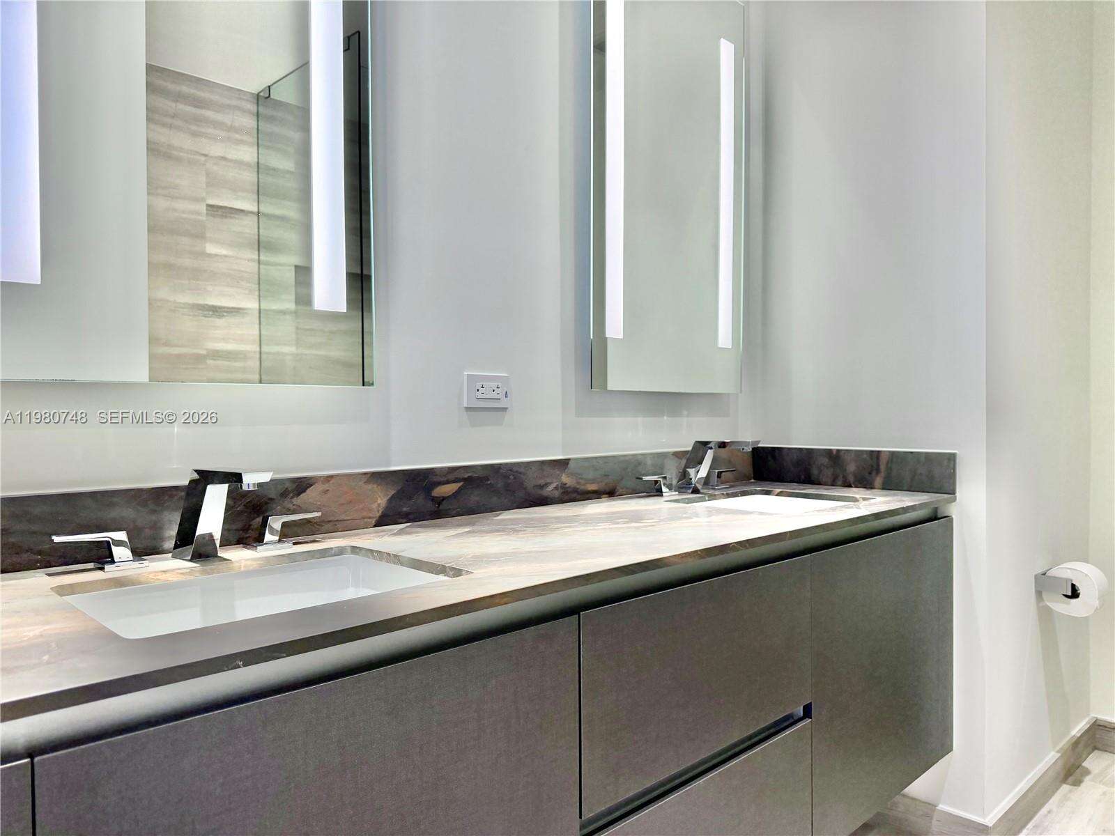 Echo Brickell at 1451 Brickell Ave, Miami, FL 33131 - For Rent photo 51