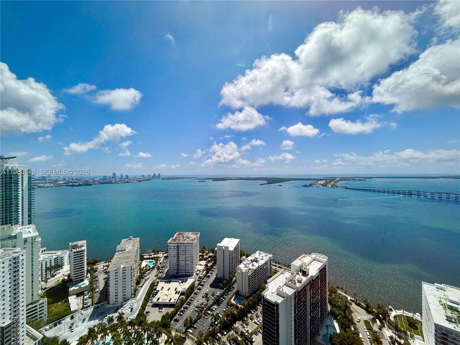 Echo Brickell at 1451 Brickell Ave, Miami, FL 33131 - For Rent photo 52