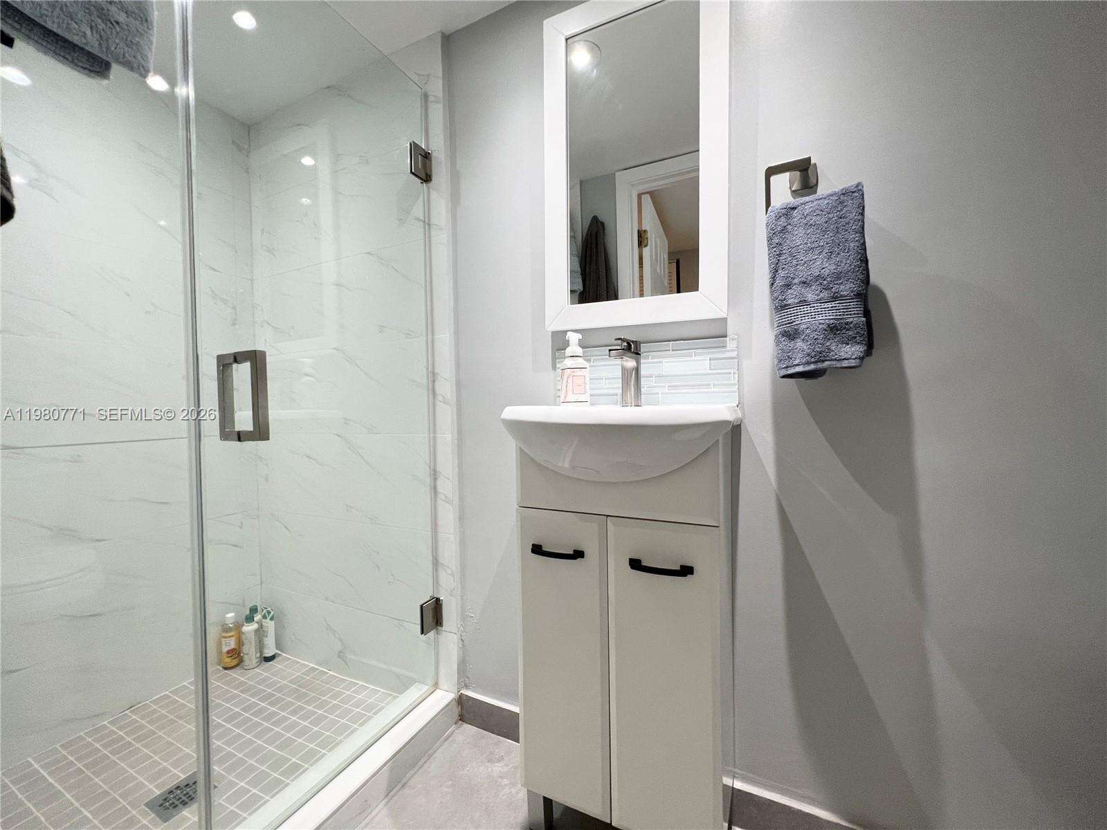 The Grand at 1717 Bayshore Dr, Miami, FL 33132 - For Rent photo 38