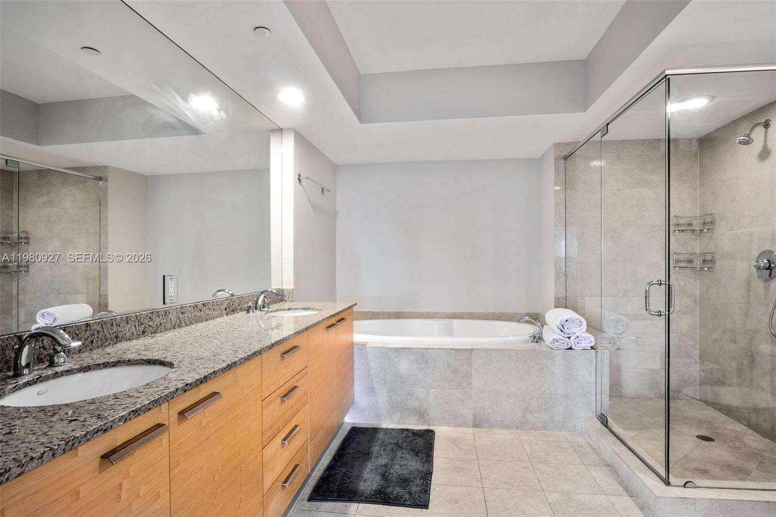 The Beach Club Two at 1830 Ocean Dr, Hallandale Beach, FL 33009 - For Rent photo 13