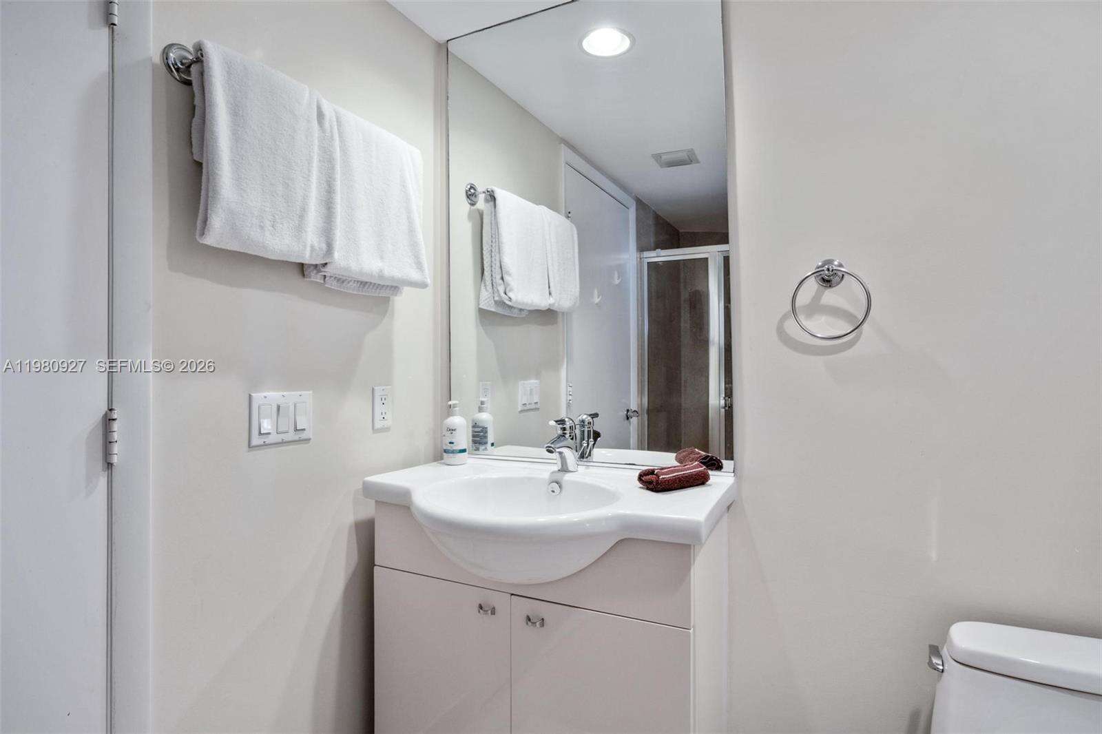 The Beach Club Two at 1830 Ocean Dr, Hallandale Beach, FL 33009 - For Rent photo 16