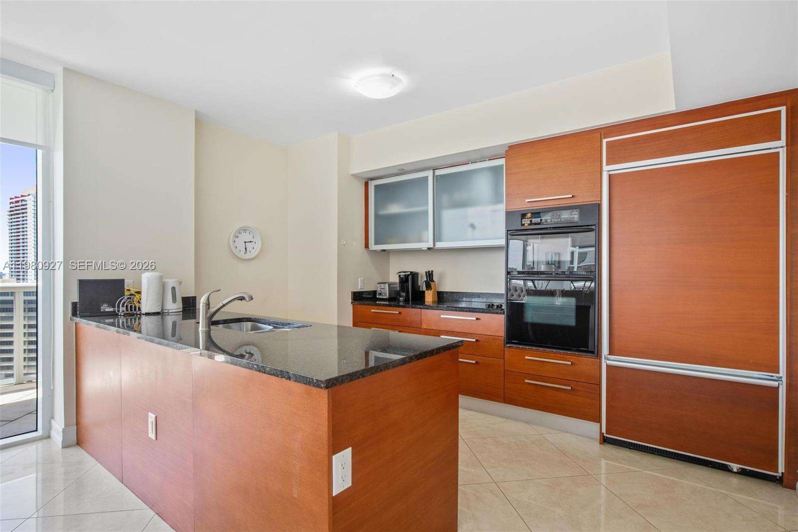 The Beach Club Two at 1830 Ocean Dr, Hallandale Beach, FL 33009 - For Rent photo 7