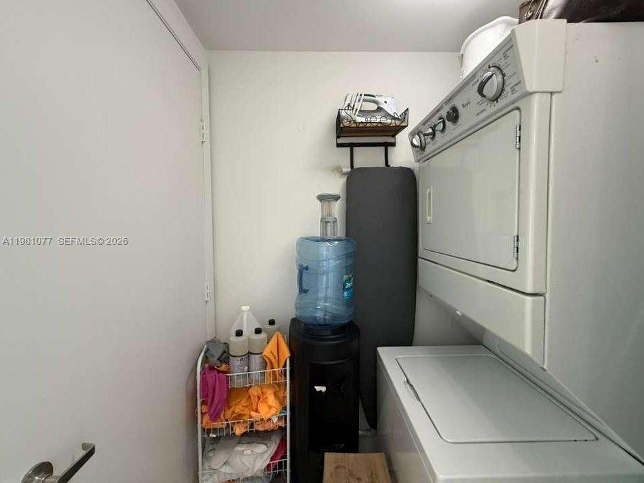 Icon Brickell 2 at 495 Brickell Ave, Miami, FL 33131 - For Rent photo 16