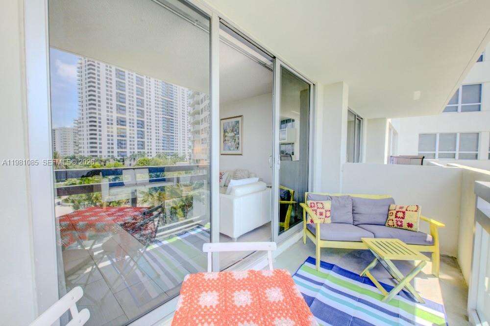 Flamingo South Beach at 1500 Bay Rd, Miami Beach, FL 33139 - For Rent photo 7