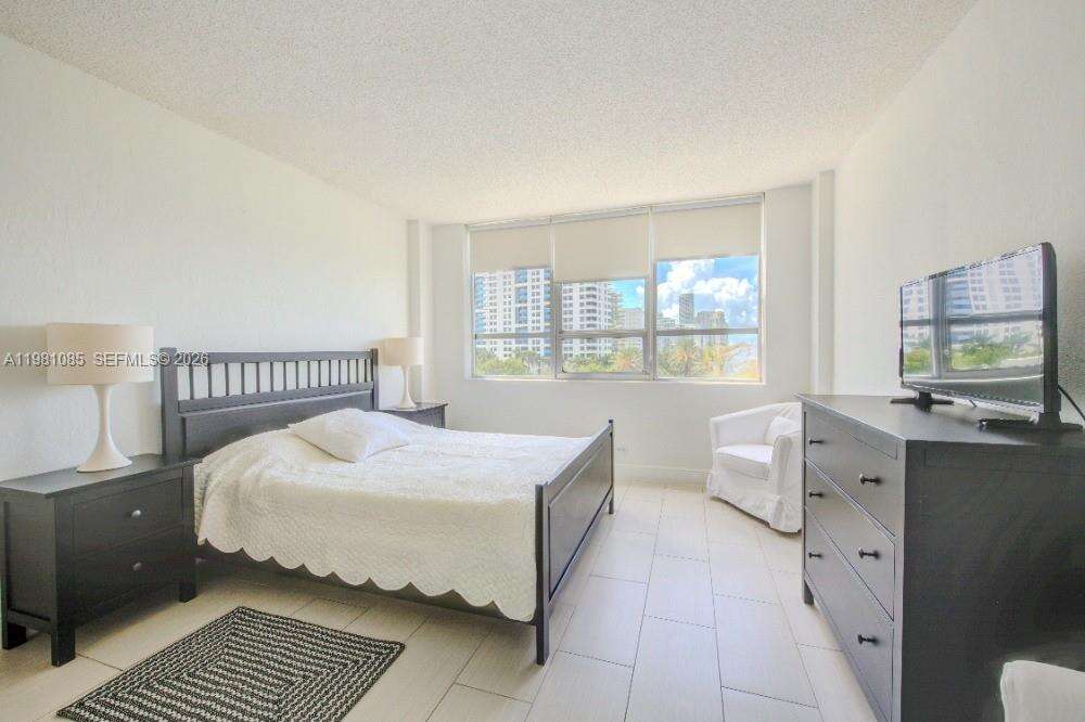 Flamingo South Beach at 1500 Bay Rd, Miami Beach, FL 33139 - For Rent photo 10