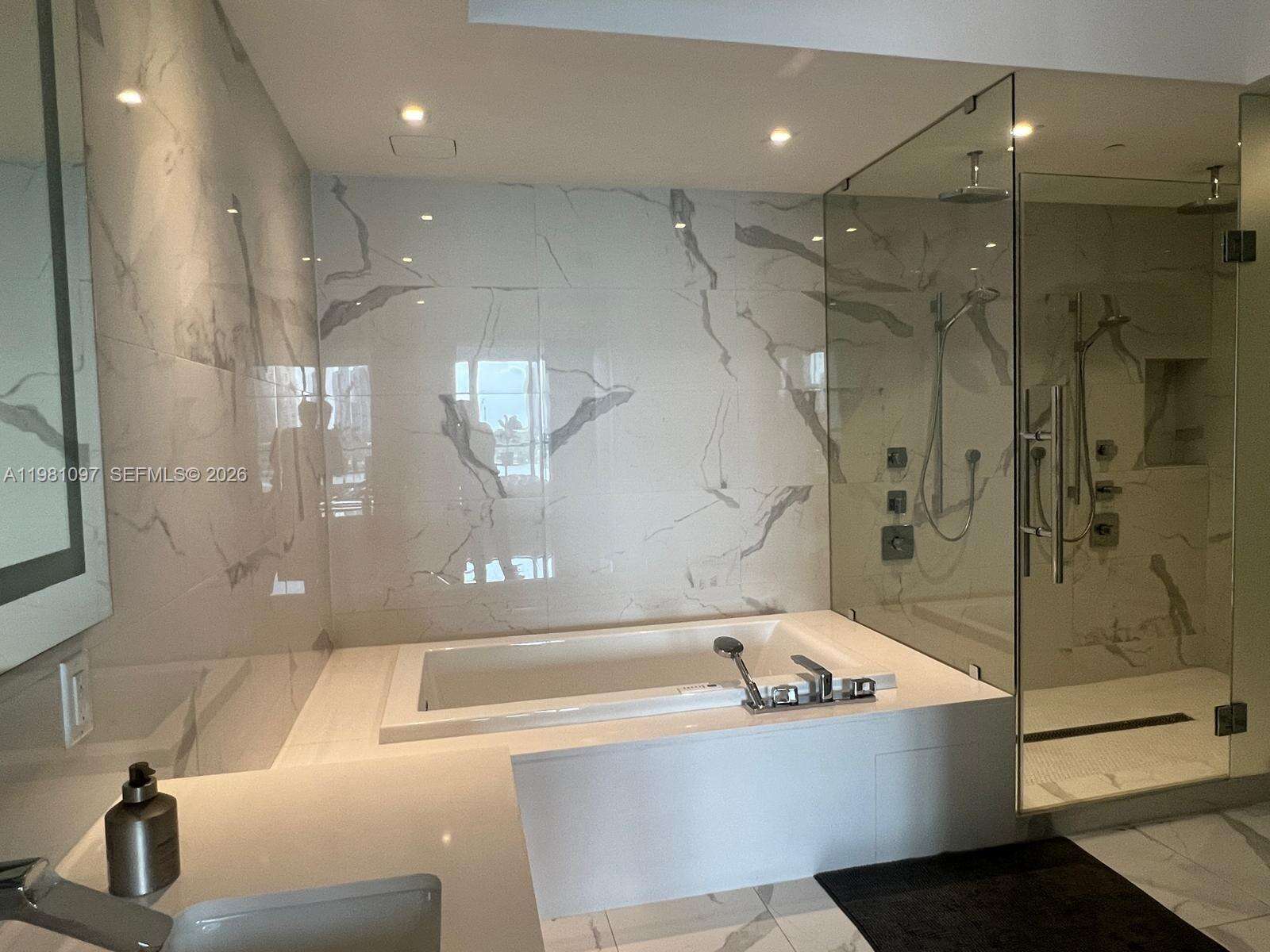 Prive at 5500 Island Estates Dr, Aventura, FL 33160 - For Rent photo 38