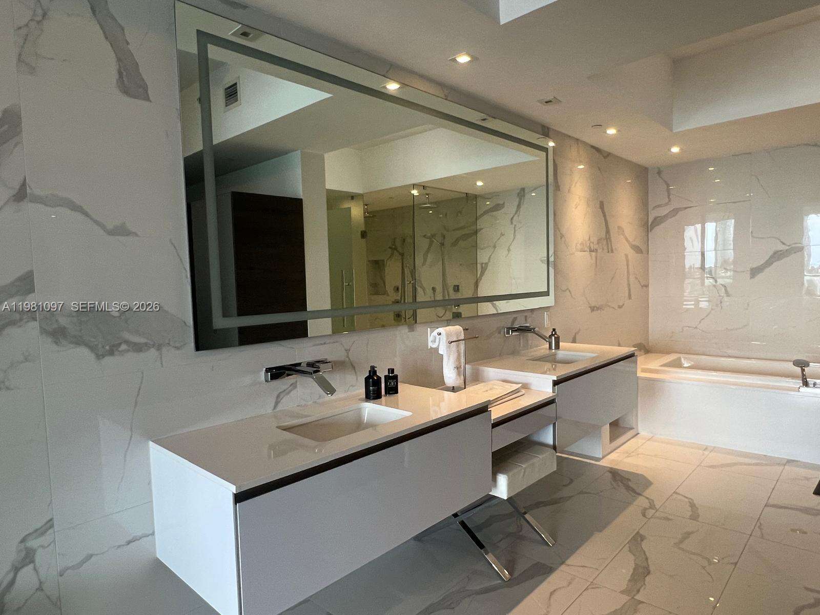 Prive at 5500 Island Estates Dr, Aventura, FL 33160 - For Rent photo 43