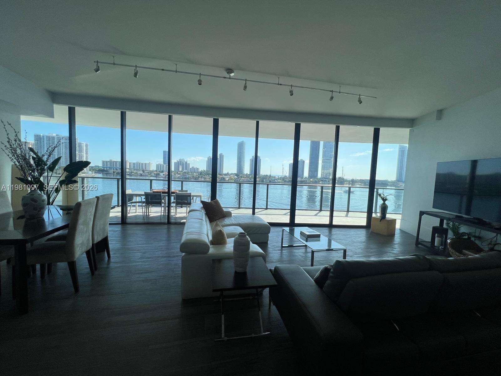 Prive at 5500 Island Estates Dr, Aventura, FL 33160 - For Rent photo 48