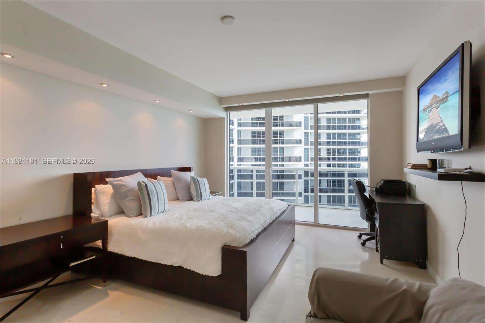 The Beach Club Two at 1830 Ocean Dr, Hallandale Beach, FL 33009 - For Rent photo 17