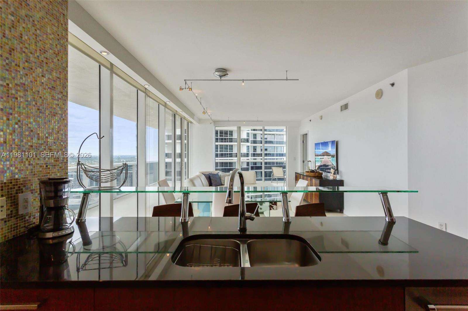The Beach Club Two at 1830 Ocean Dr, Hallandale Beach, FL 33009 - For Rent photo 9