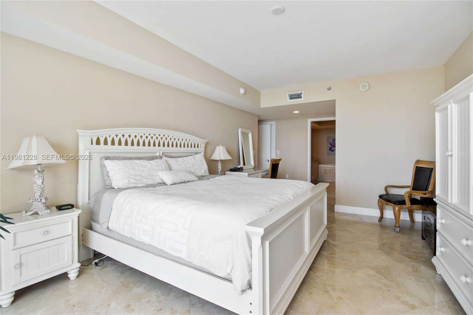 The Beach Club Two at 1830 Ocean Dr, Hallandale Beach, FL 33009 - For Rent photo 9