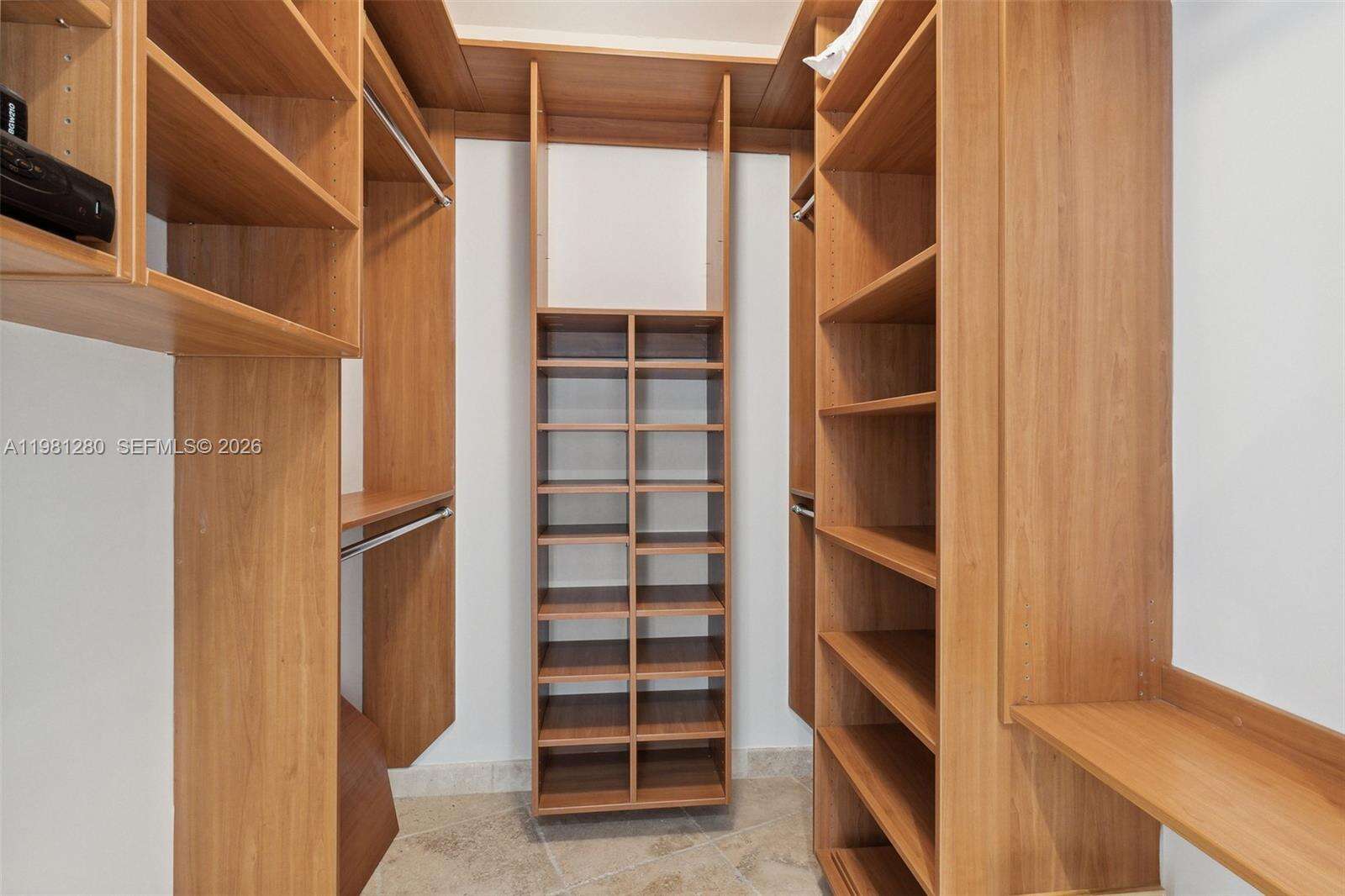 Murano At Portofino at 1000 Pointe Dr, Miami Beach, FL 33139 - For Rent photo 14