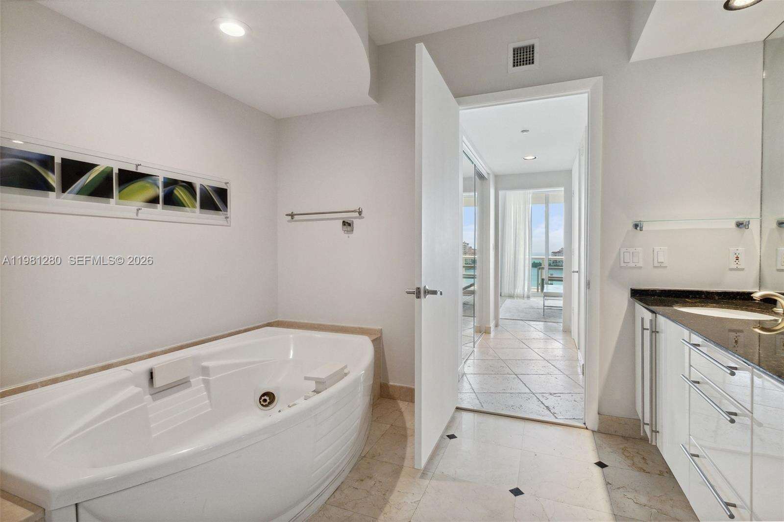 Murano At Portofino at 1000 Pointe Dr, Miami Beach, FL 33139 - For Rent photo 16