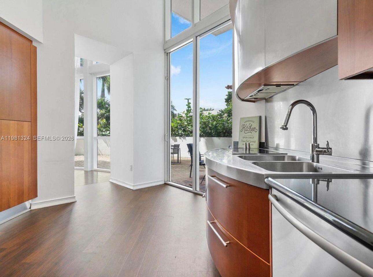 Trump Palace at 18101 Collins Ave, Sunny Isles Beach, FL 33160 - For Rent photo 13