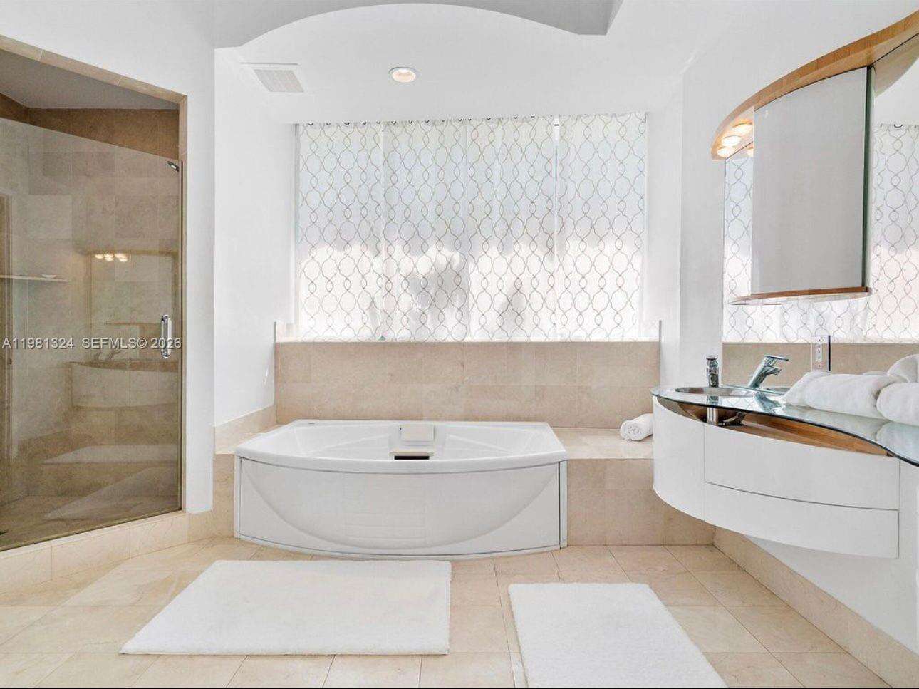 Trump Palace at 18101 Collins Ave, Sunny Isles Beach, FL 33160 - For Rent photo 22