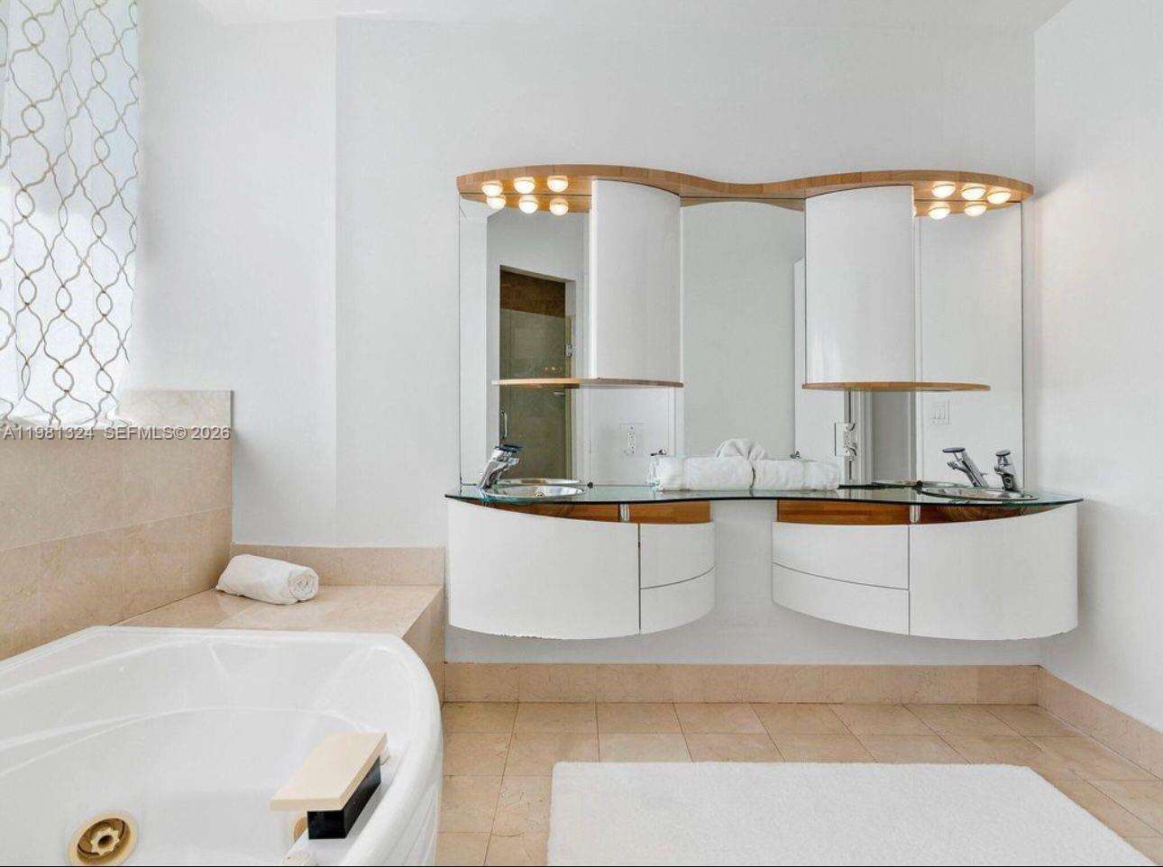 Trump Palace at 18101 Collins Ave, Sunny Isles Beach, FL 33160 - For Rent photo 24