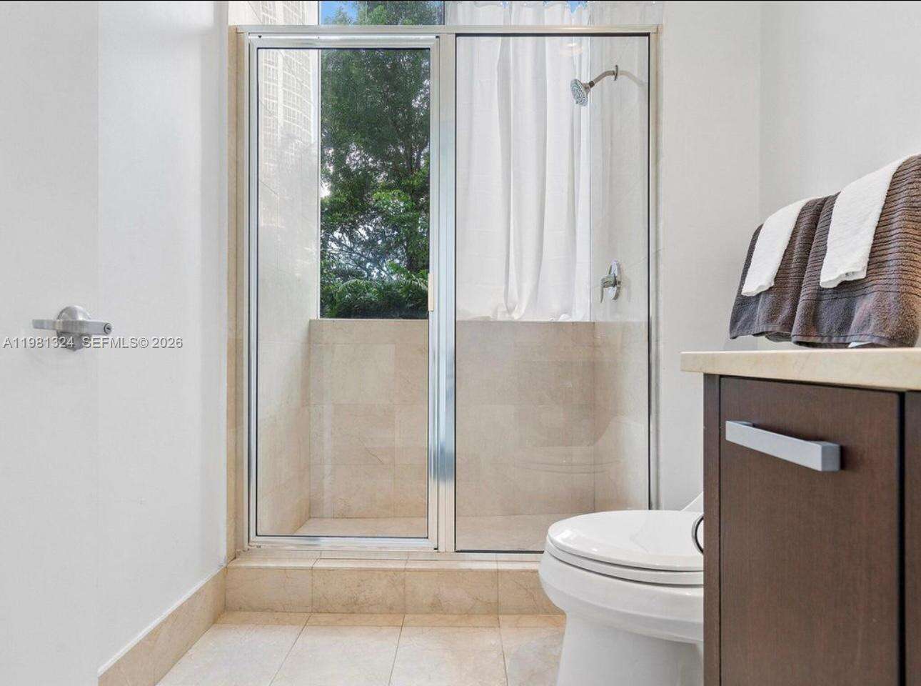 Trump Palace at 18101 Collins Ave, Sunny Isles Beach, FL 33160 - For Rent photo 28