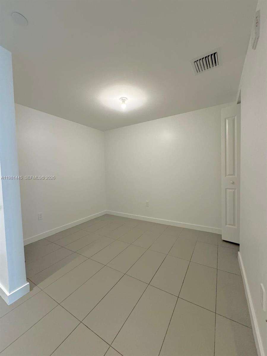 Canvas at 1600 1 Ave, Miami, FL 33132 - For Rent photo 7