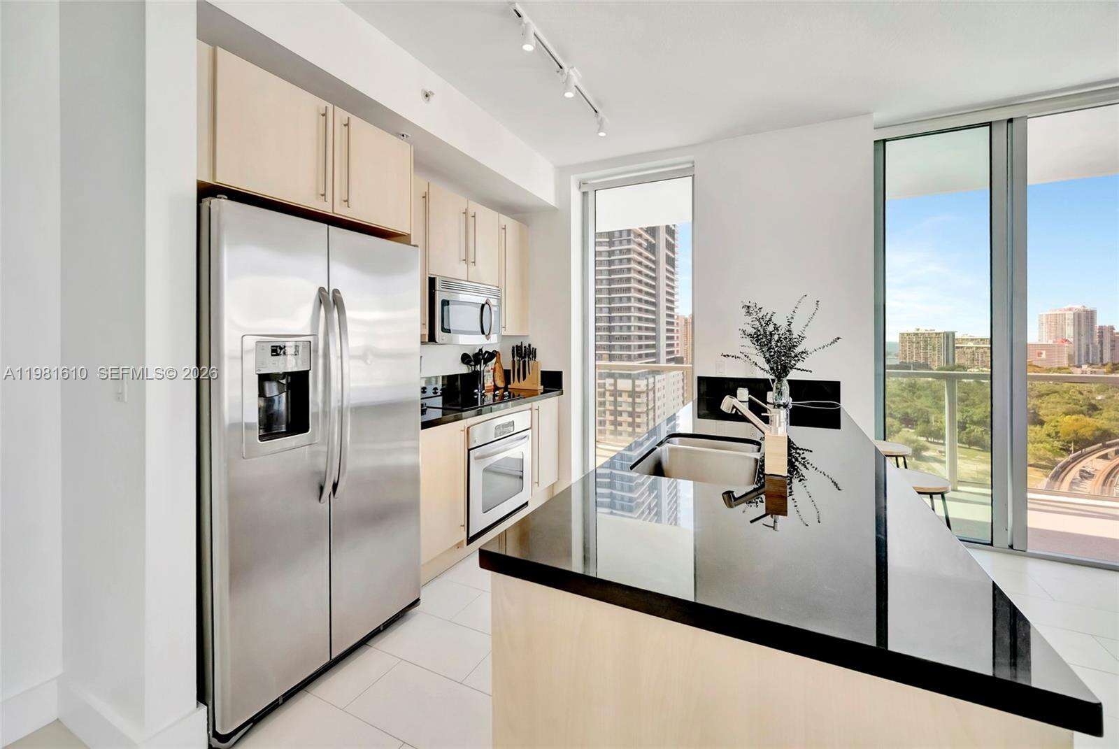Axis On Brickell at 79 12 St, Miami, FL 33130 - For Rent photo 4