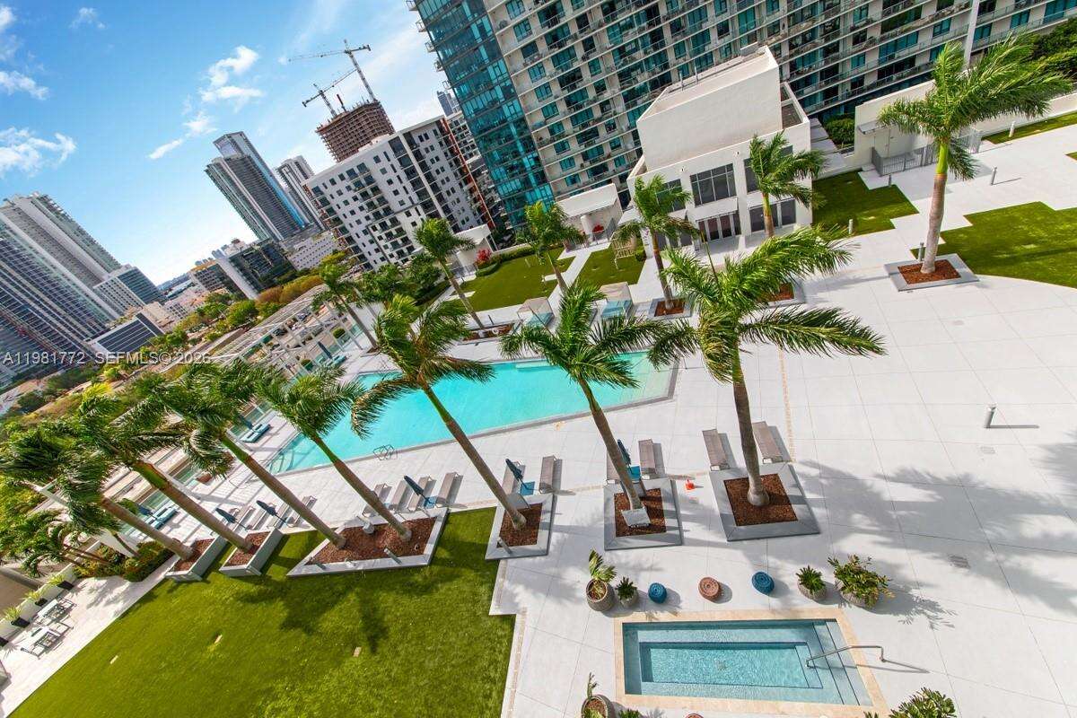 Four Midtown at 3301 1 Ave, Miami, FL 33137 - For Rent photo 1