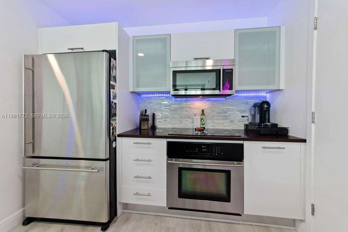 Four Midtown at 3301 1 Ave, Miami, FL 33137 - For Rent photo 11