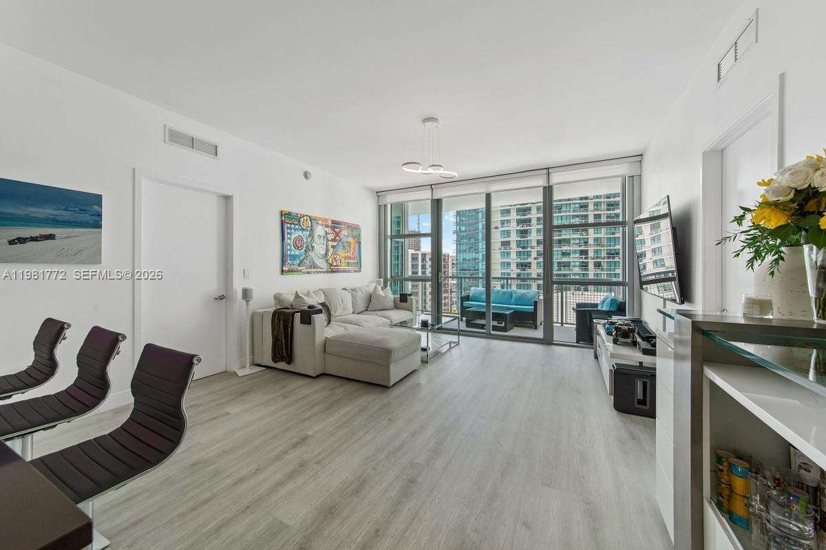 Four Midtown at 3301 1 Ave, Miami, FL 33137 - For Rent photo 3