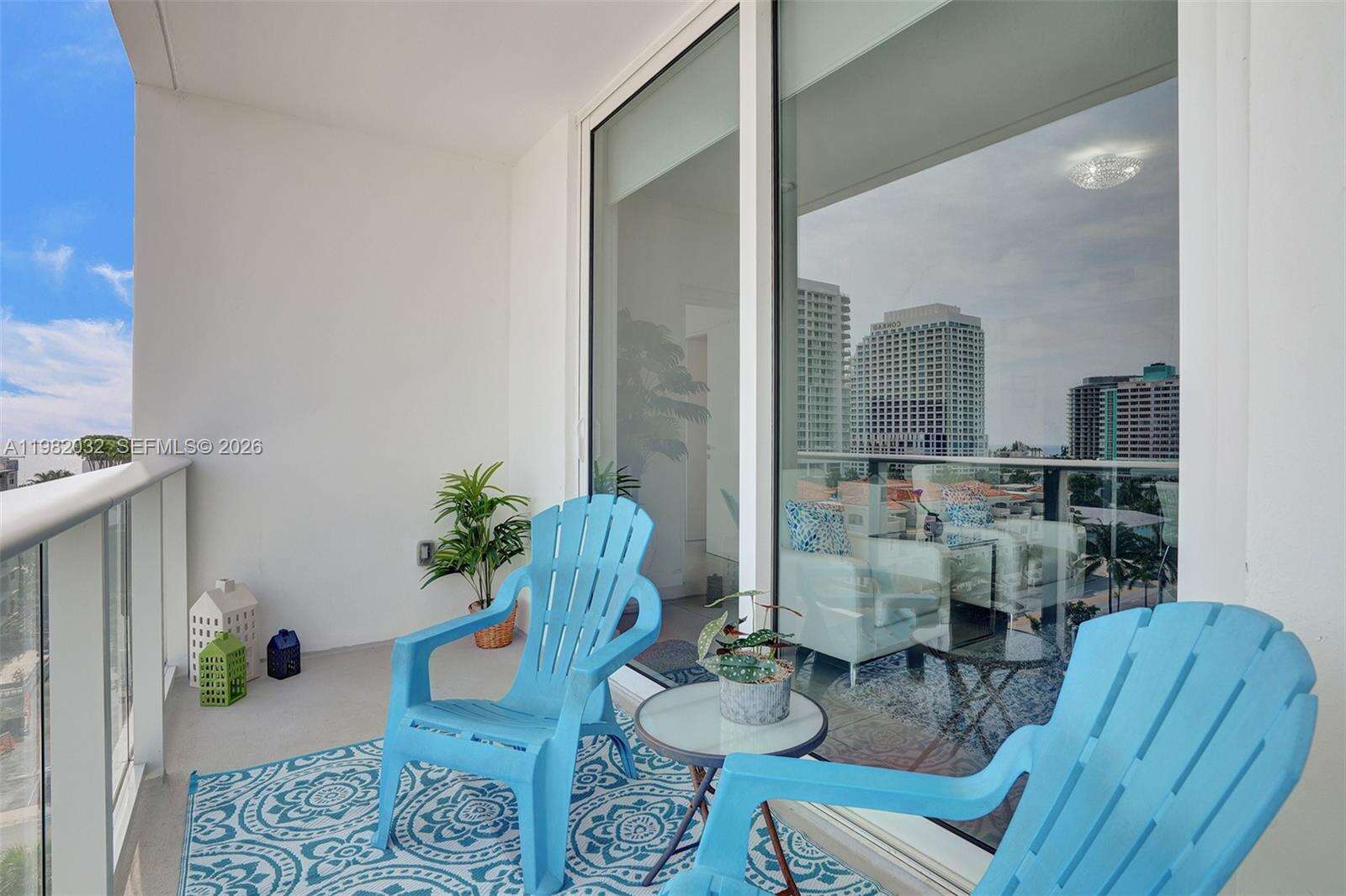 Tiffany House at 401 Birch Rd, Fort Lauderdale, FL 33304 - For Rent photo 12