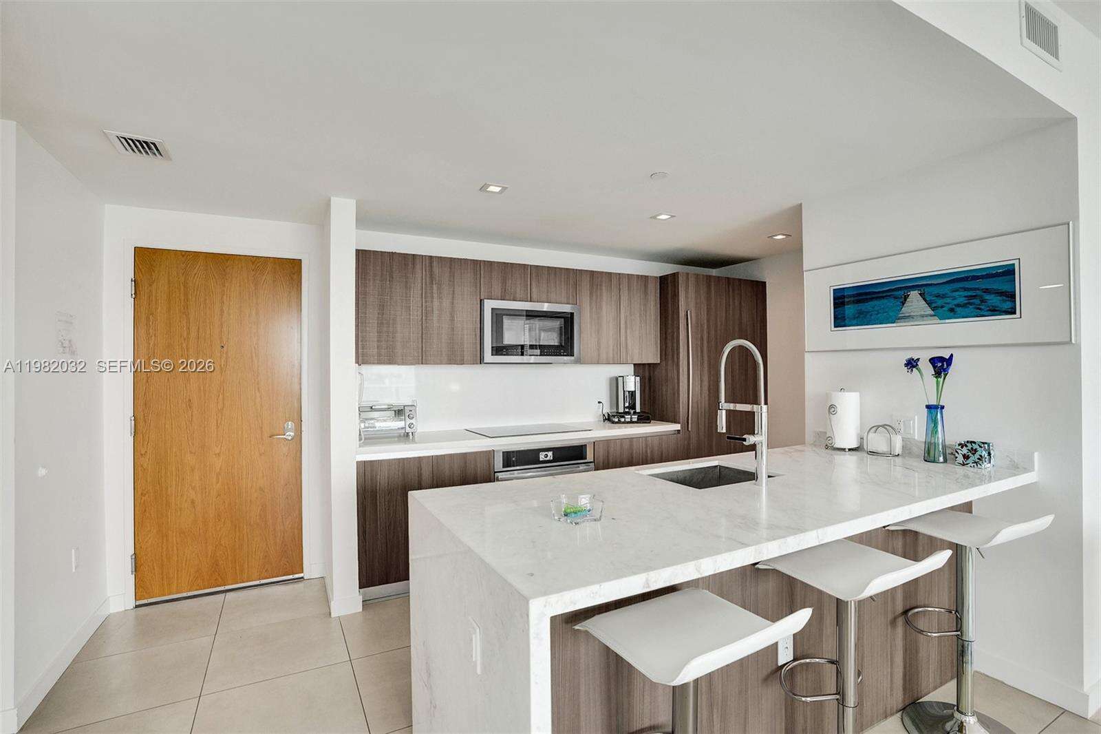 Tiffany House at 401 Birch Rd, Fort Lauderdale, FL 33304 - For Rent photo 27