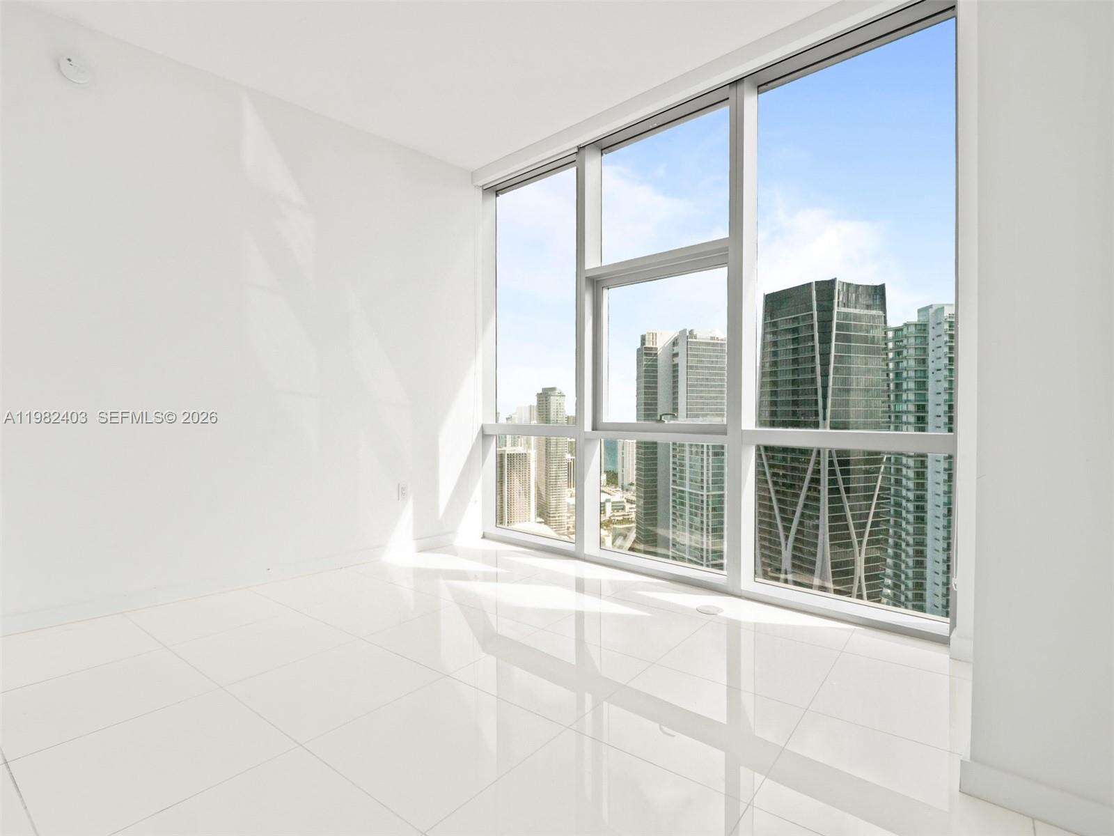 Paramount Miami Worldcenter at 851 1 Ave, Miami, FL 33132 - For Rent photo 27