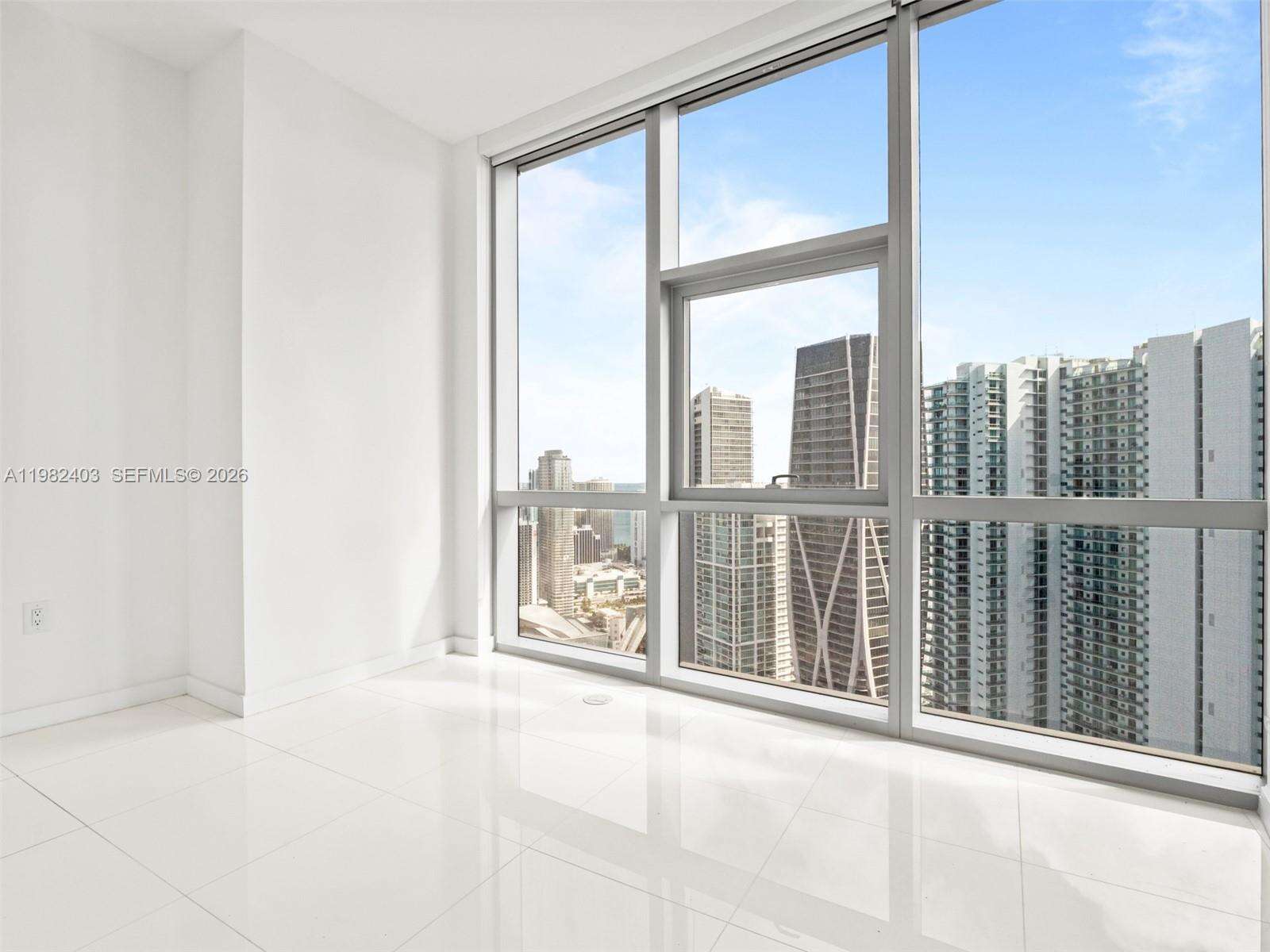 Paramount Miami Worldcenter at 851 1 Ave, Miami, FL 33132 - For Rent photo 33