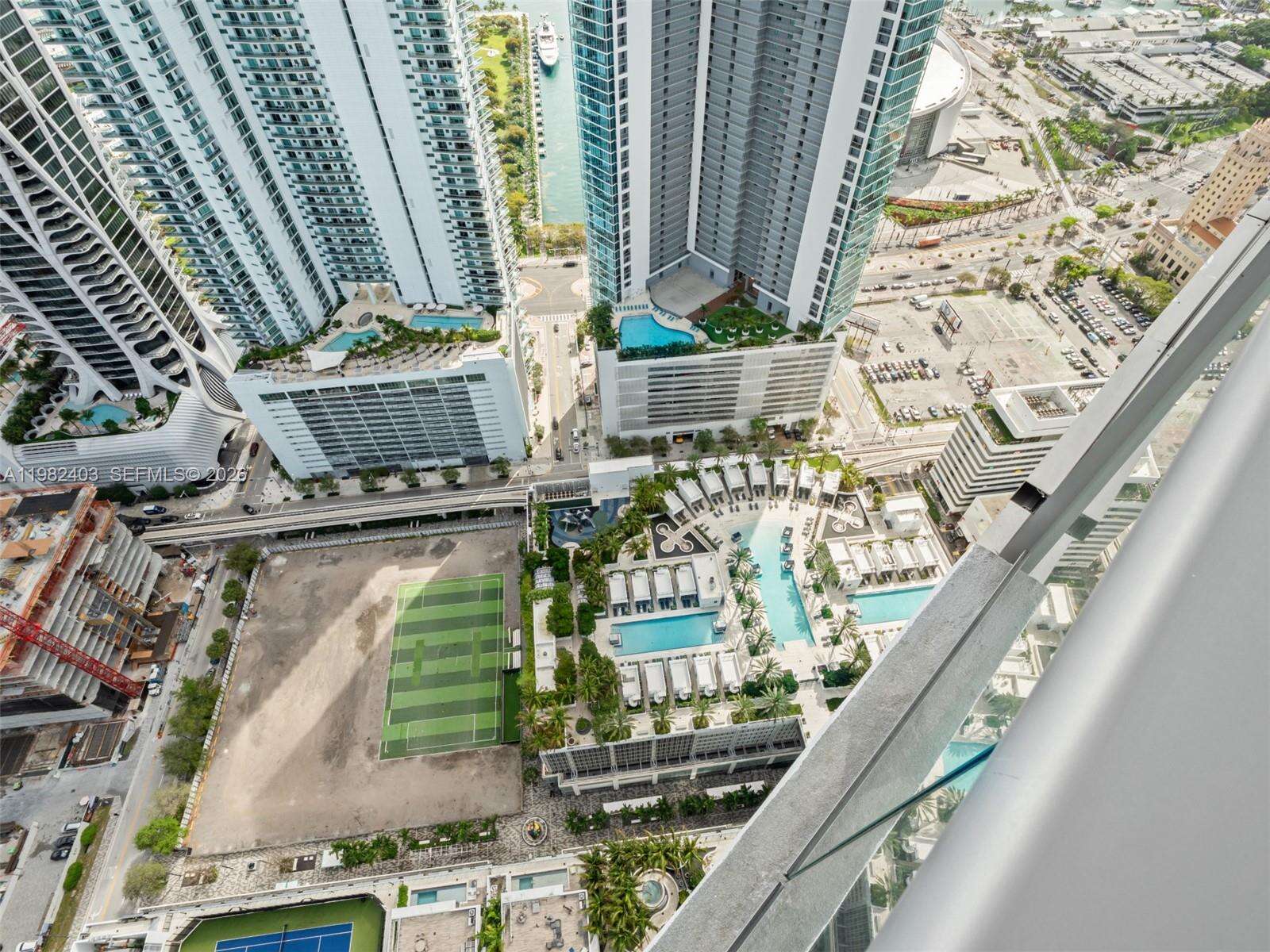 Paramount Miami Worldcenter at 851 1 Ave, Miami, FL 33132 - For Rent photo 35