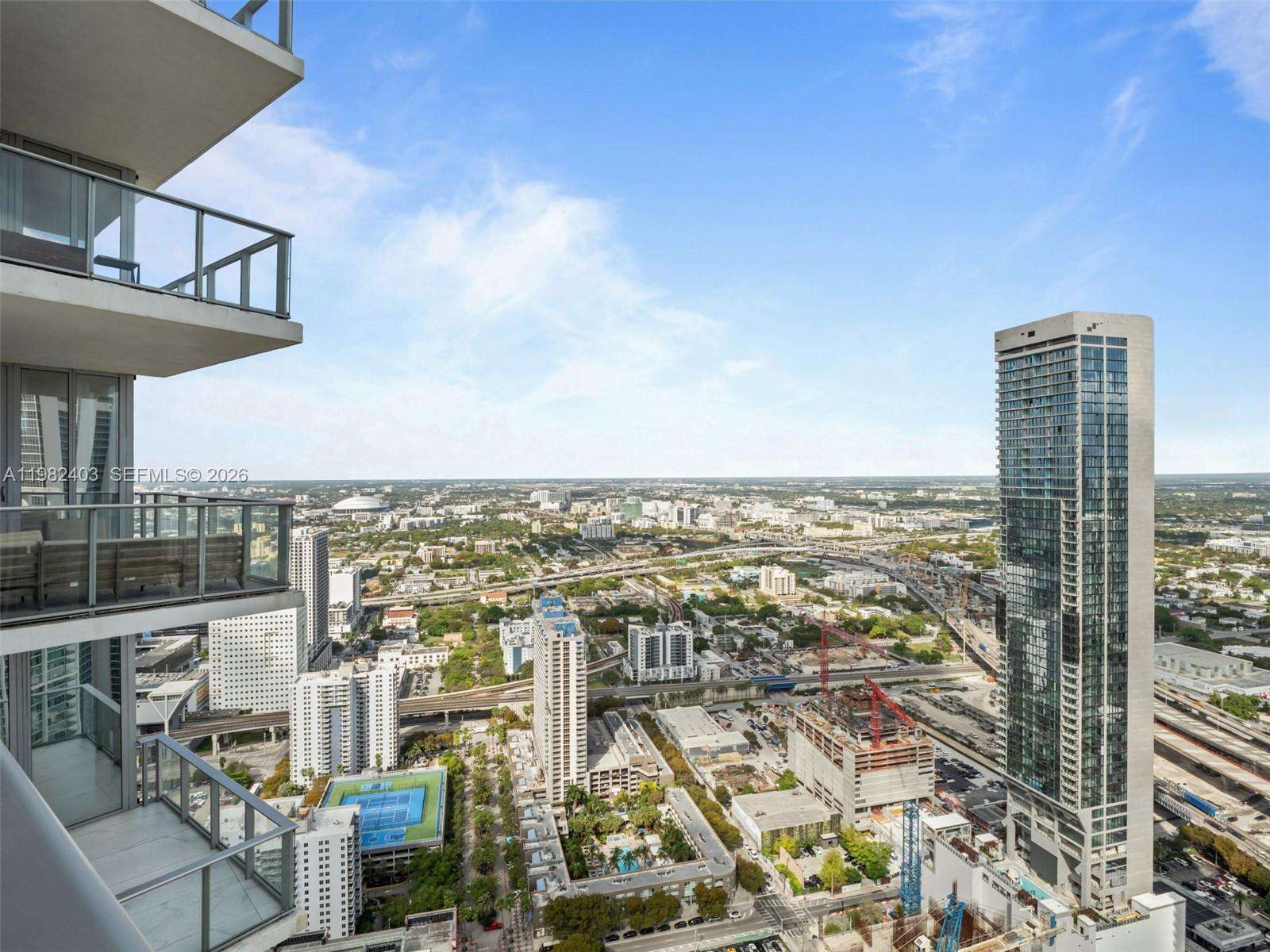 Paramount Miami Worldcenter at 851 1 Ave, Miami, FL 33132 - For Rent photo 37