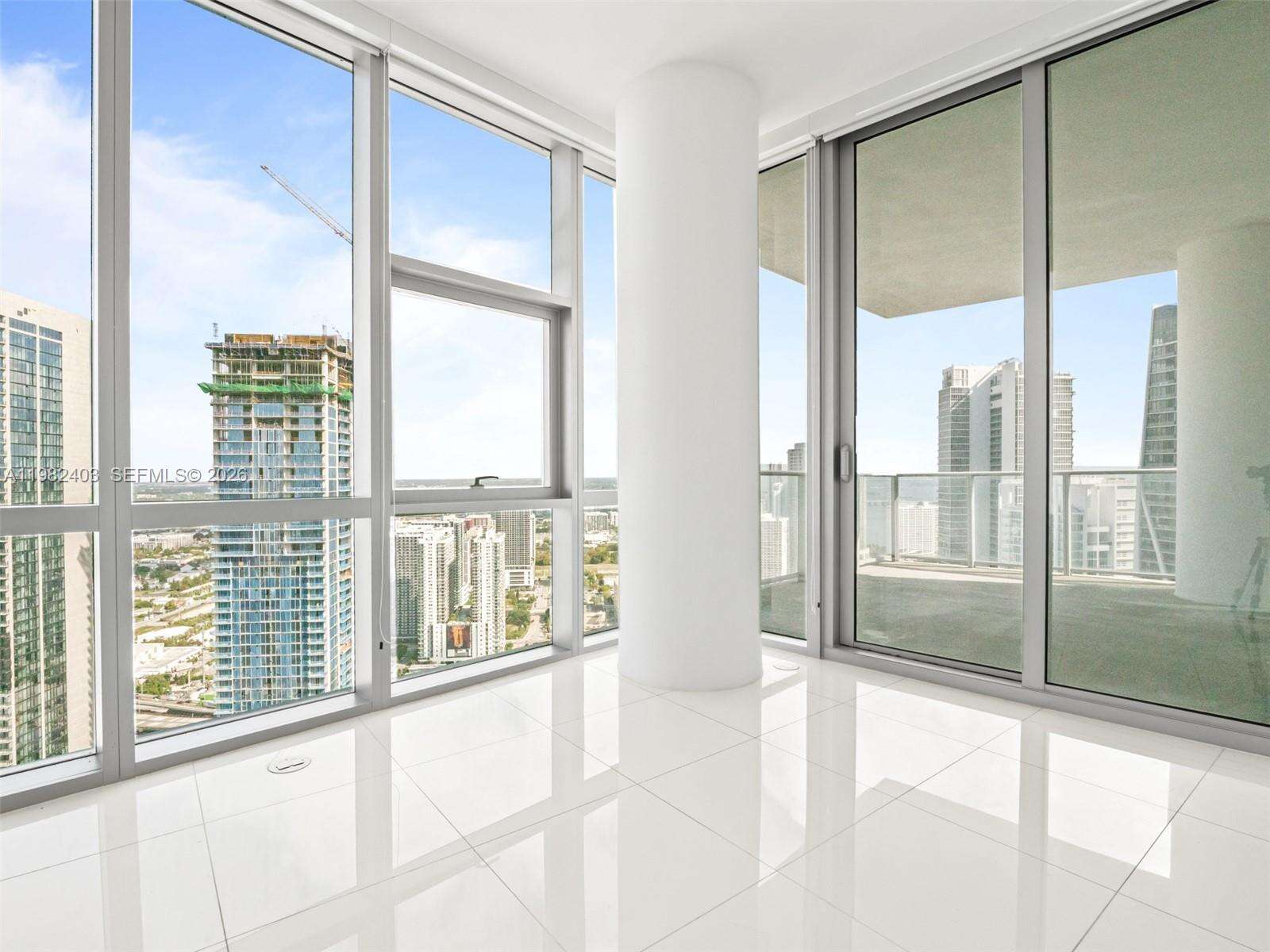 Paramount Miami Worldcenter at 851 1 Ave, Miami, FL 33132 - For Rent photo 10