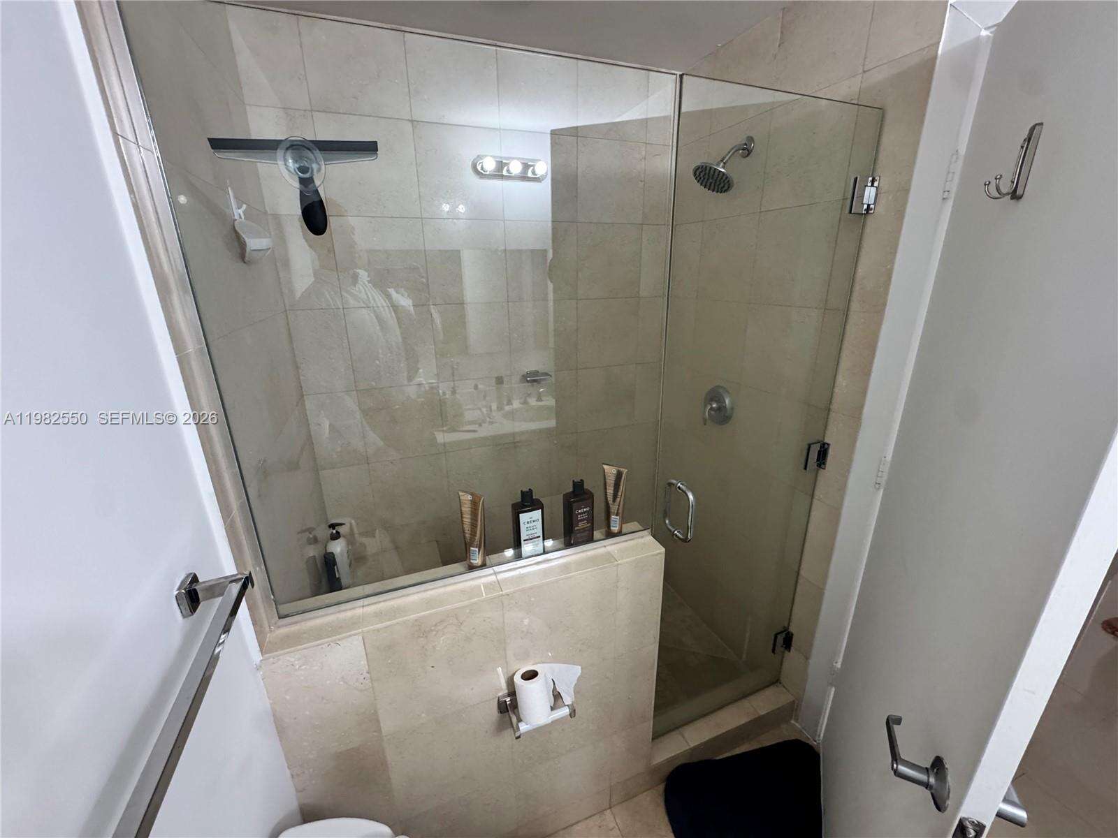 1060 Brickell at 1060 Brickell Ave, Miami, FL 33131 - For Rent photo 11