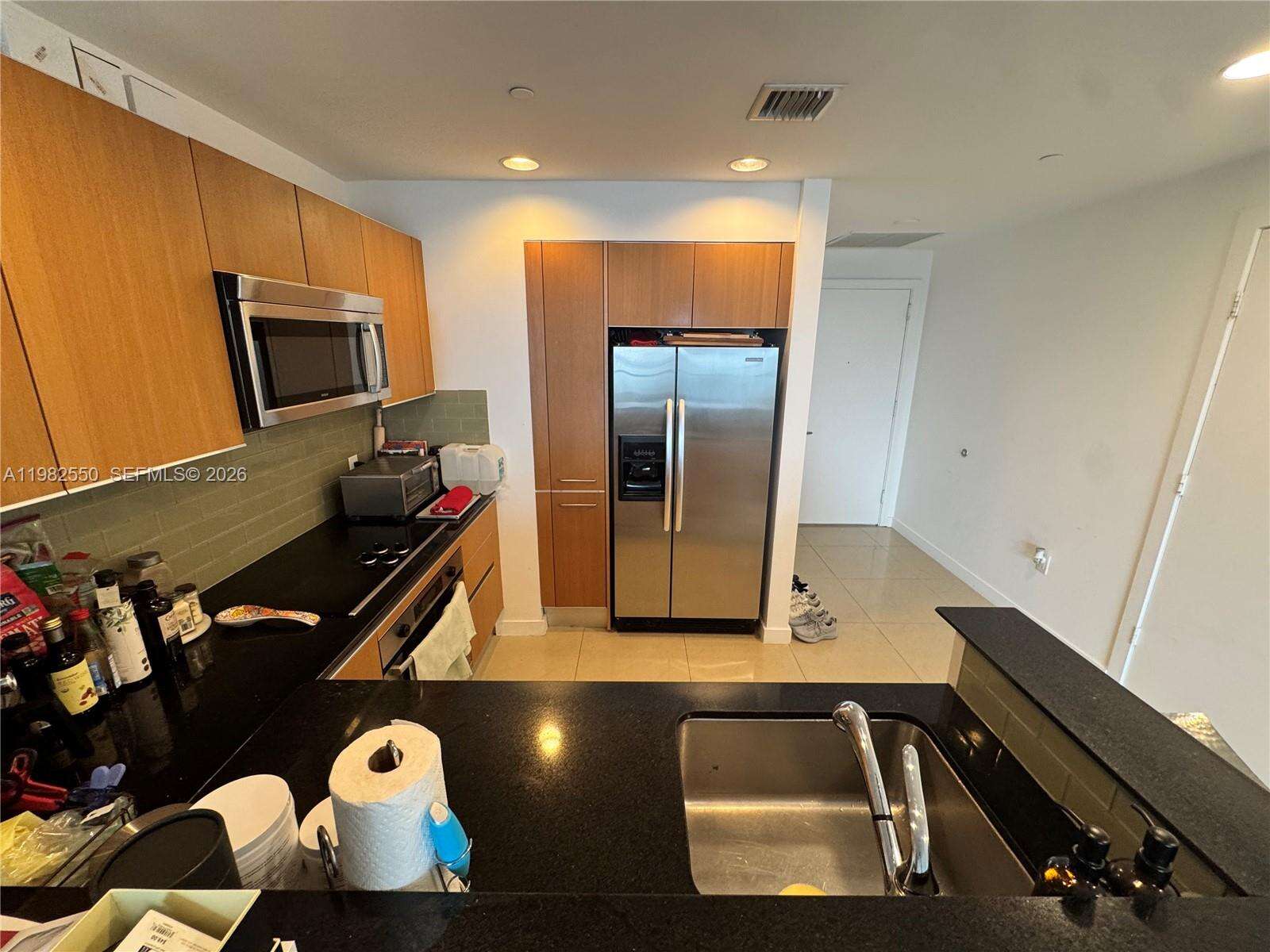 1060 Brickell at 1060 Brickell Ave, Miami, FL 33131 - For Rent photo 7