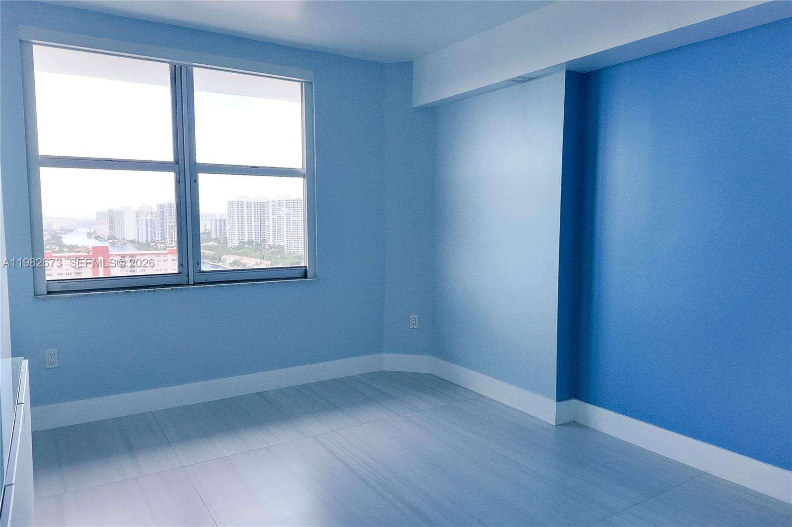 The Hemispheres at 1985 Ocean Dr, Hallandale Beach, FL 33009 - For Rent photo 9