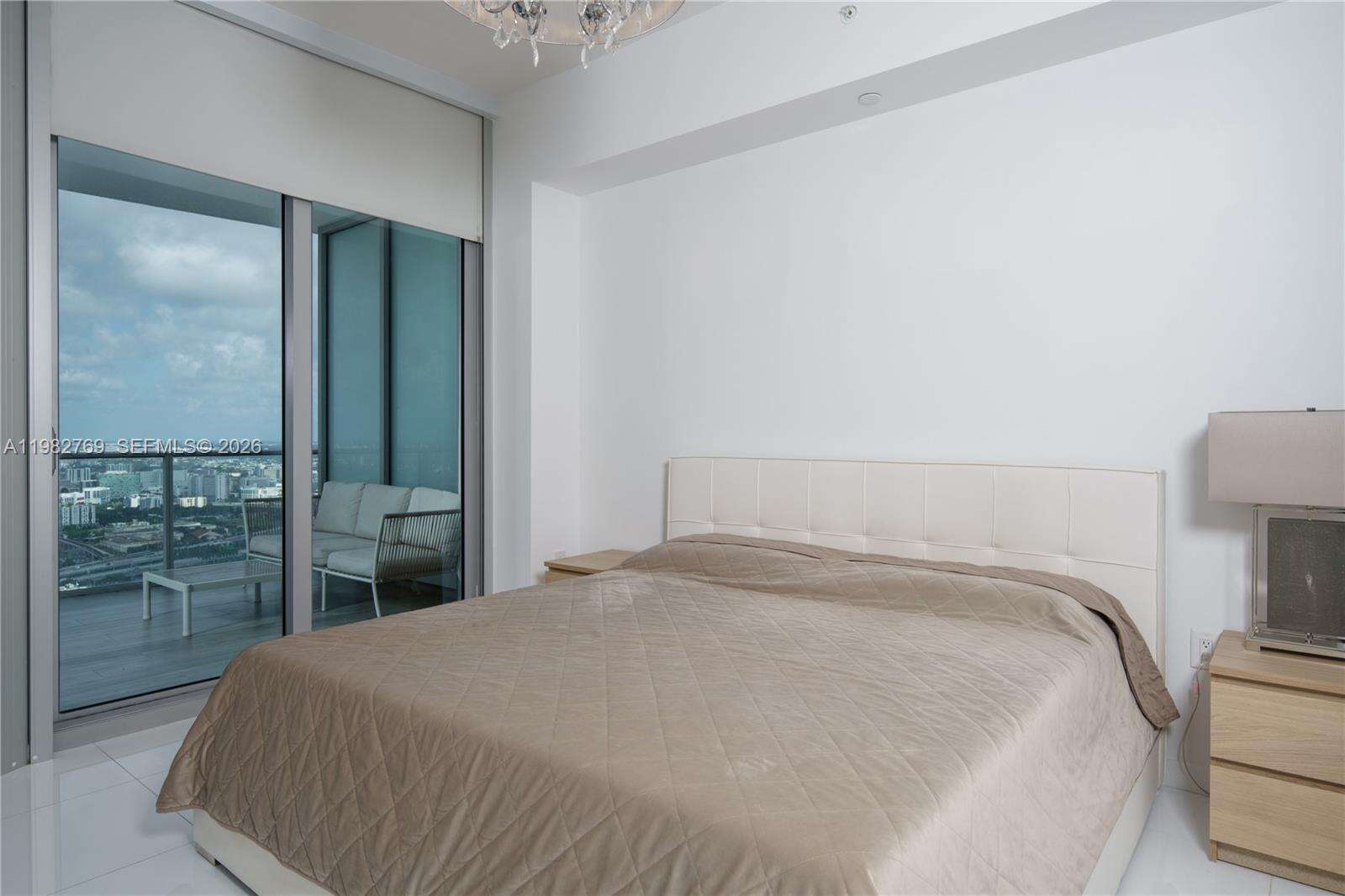 Paramount Miami Worldcenter at 851 1 Ave, Miami, FL 33132 - For Rent photo 12