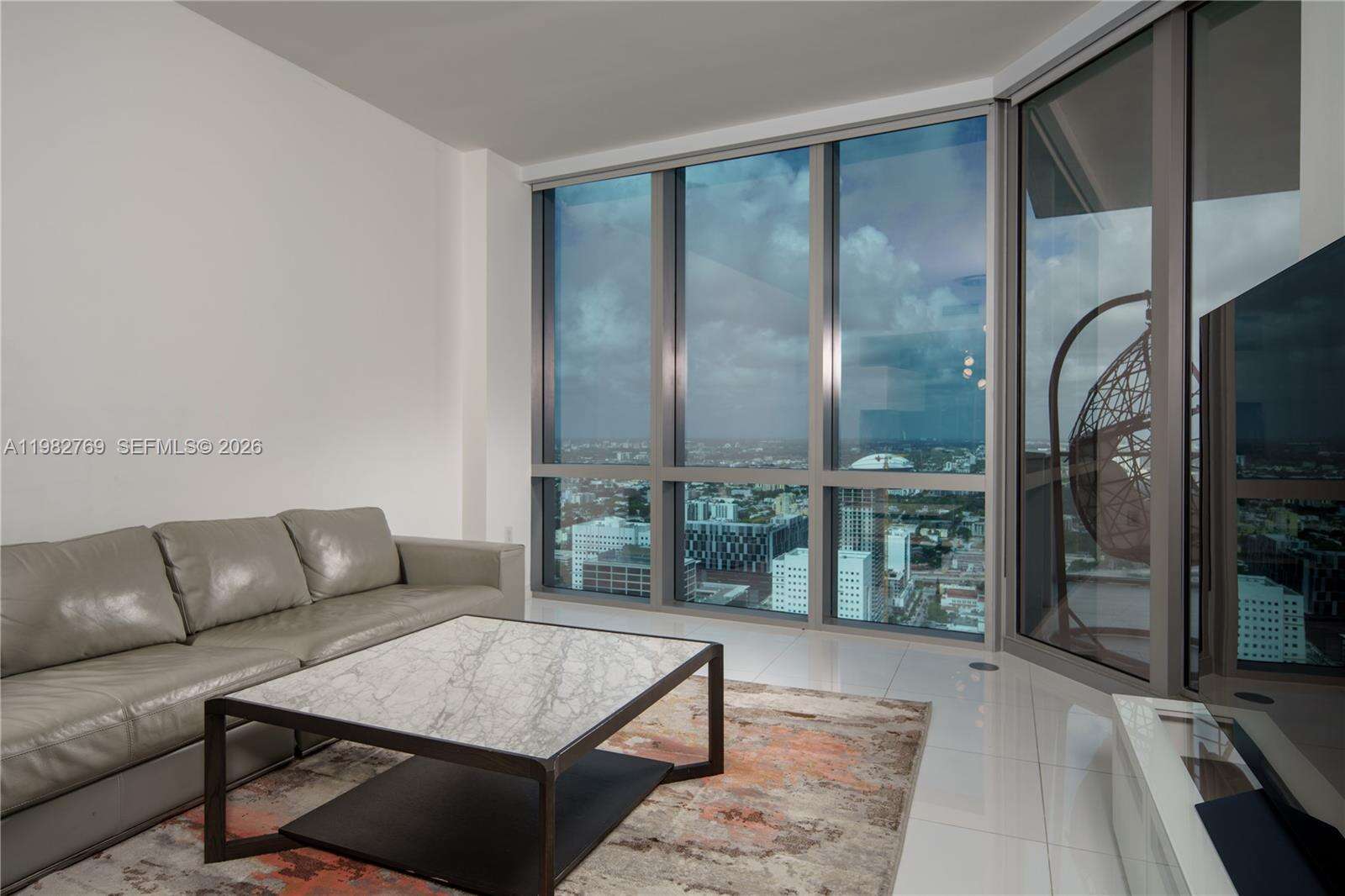 Paramount Miami Worldcenter at 851 1 Ave, Miami, FL 33132 - For Rent photo 22
