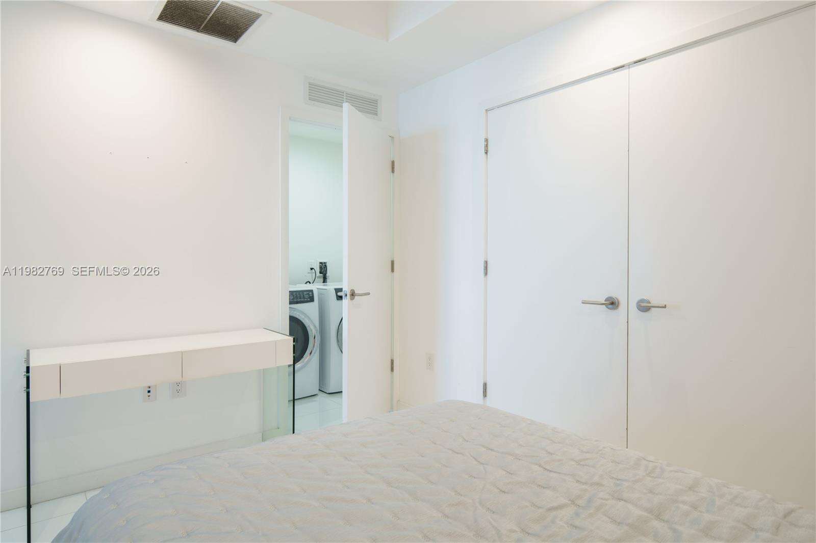 Paramount Miami Worldcenter at 851 1 Ave, Miami, FL 33132 - For Rent photo 28