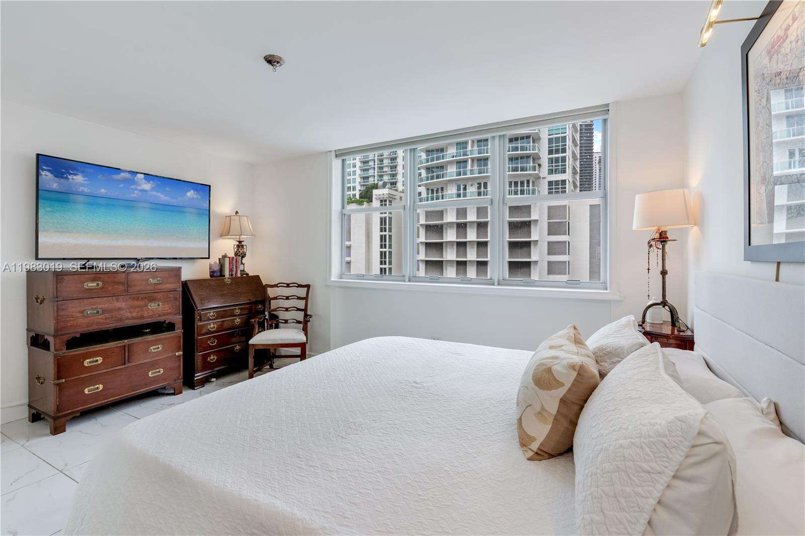 Four Ambassadors at 825 Brickell Bay Dr, Miami, FL 33131 - For Rent photo 12