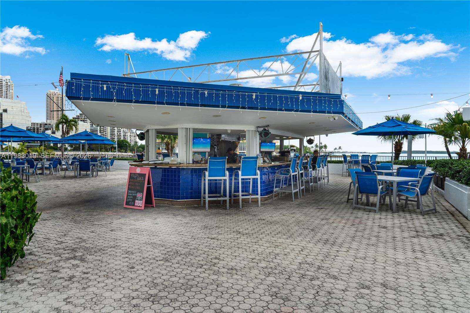 Four Ambassadors at 825 Brickell Bay Dr, Miami, FL 33131 - For Rent photo 18