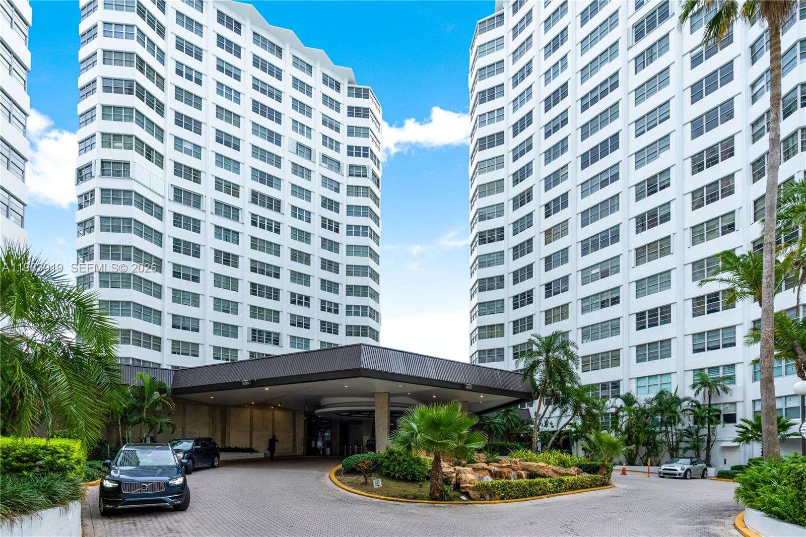 Four Ambassadors at 825 Brickell Bay Dr, Miami, FL 33131 - For Rent photo 22