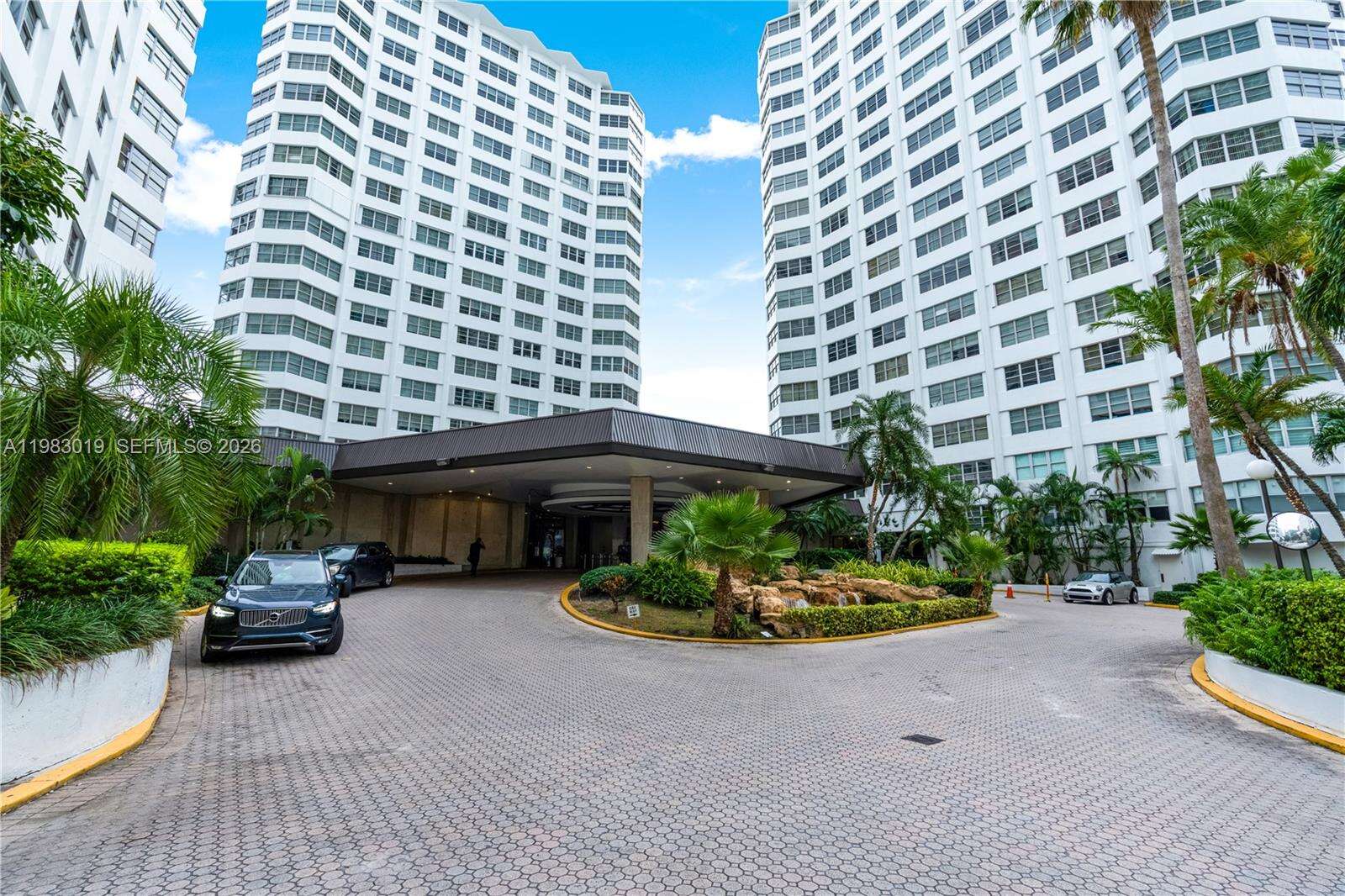Four Ambassadors at 825 Brickell Bay Dr, Miami, FL 33131 - For Rent photo 23